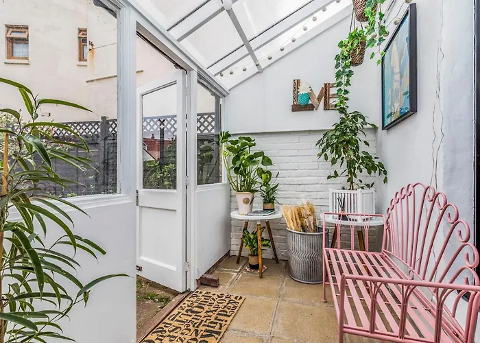 Pass The Keys Delightful 2 Bed House A Stones Throw From Beach